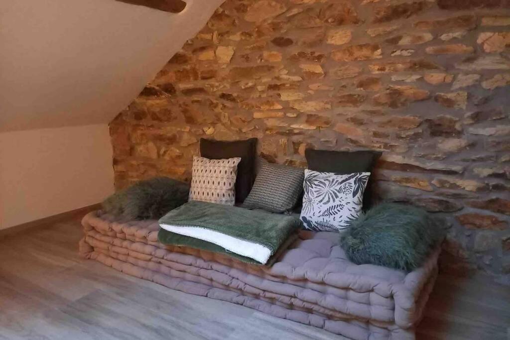 Le Grenier De Charlotte Apartment Libin Ngoại thất bức ảnh